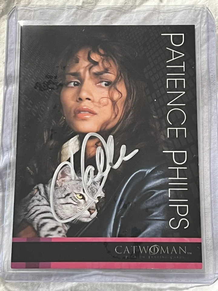 Tarjeta Inkworks Halle Berry Catwoman 2004 superhéroe DC Comics autografiada Foto 1 de 2