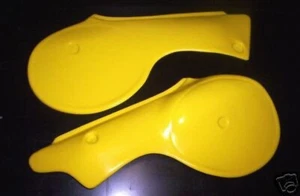 Suzuki PE 175 1980/1981; 80-82 RS 175 paneles laterales amarillos - Imagen 1 de 1