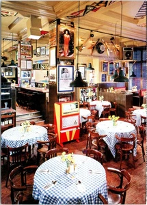 Guitarras tocadiscos London Hard Rock Café vista interior POSTAL - Imagen 1 de 2