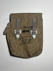 DDR Regentarn Mag Pouch - überschüssige DDR Ausrüstung mit Graffiti Markierungen - Bild 1 von 3