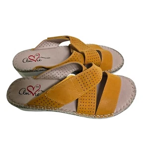 Diapositiva Mia Amore Griffin amarillo oscuro mostaza imitación gamuza talla 7,5 - Imagen 1 de 8