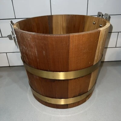 Cubo de repuesto de madera para helado/congelador Rival - 5 cuartos 8550 Foto 1 de 4