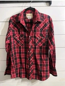 Wrangler Pearl Snap Flannel Western Shirt Men’s L Red Black Plaid - Picture 1 of 3