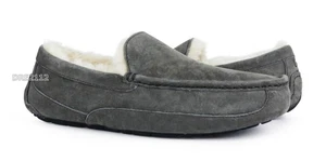 Zapatillas de piel de gamuza carbón UGG Ascot para hombre talla 11 -NUEVAS EN CAJA- - Imagen 1 de 5