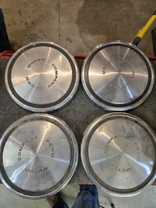 1968-1985 Ford F150 F100 Van Mustang Torino hubcaps Poverty Dog Dish - set of 4 - Picture 1 of 6