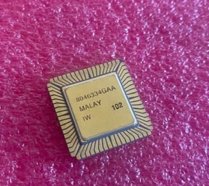 Vintage Intel R80C186-16 Integration 16-Bit Microprocessor Tested - Picture 1 of 6
