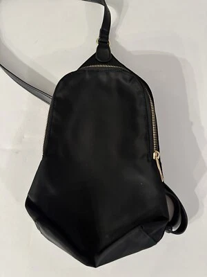 Small Sling Bag for Women, Sling Backpack Daypack Crossbody Bag - Image 1 of 4