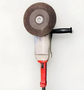 Milwaukee 6075 Schwerlast 7" Winkelschleifer Schleifscheibe Trennscheibe 3000 U/min - Bild 1 von 10