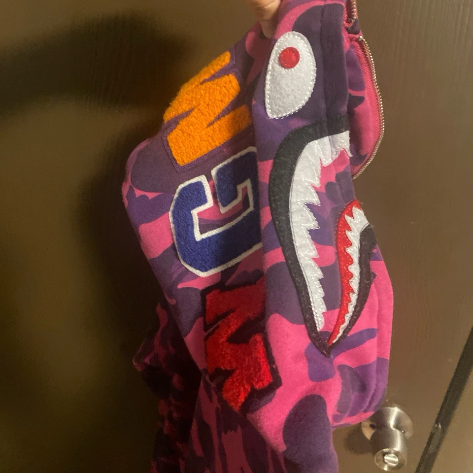 Bathing ape hoodie mens small decent condition minor flaws - Image 1 of 2