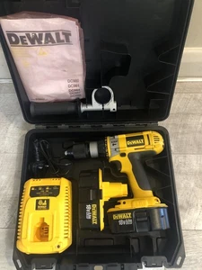 DeWalt DC988 XRP Cordless 18V Hammer Drill 2 X DE9503 Batteries, Charger & Case - Picture 1 of 19