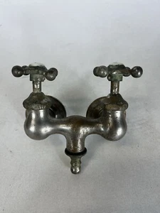 Antiguo grifo de latón bañera incrustación de porcelana fría/calor - Imagen 1 de 4