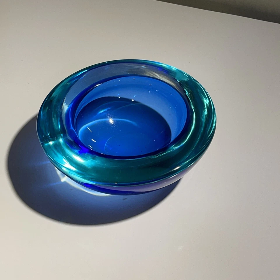 Geoda Archimede Seguso cuenco/cenicero en azul y verde azulado, Murano Italia aprox. 1950’s Foto 1 de 4