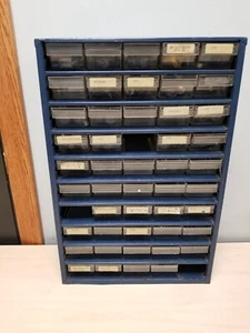 VINTAGE! Mixed Lot Of 90 Vacuum Tubes(PLS READ FOR BRANDS) W/CABINET #B340 - Picture 1 of 8