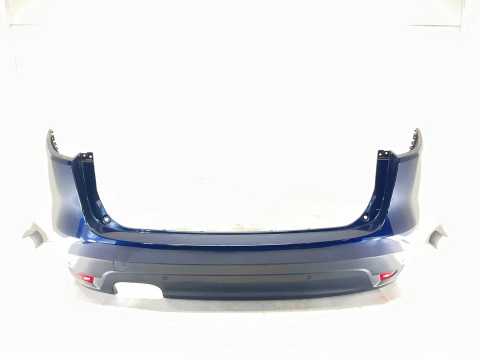 Оригинальная крышка заднего бампера с вырезом для выхлопной системы 17–19 Jaguar F-Pace 1 - Изображение 1 из 4