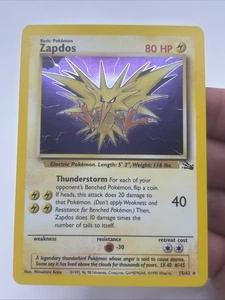 POKEMON FOSSIL 1999 #15/62 ZAPDOS - Foto 1 di 6