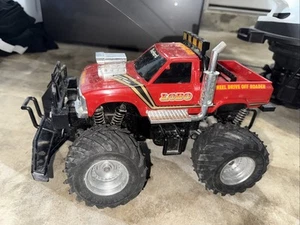 Vintage Red Nikko Lobo 4 Wheel Off Roader Truck UNTESTED NO REMOTE - Picture 1 of 8