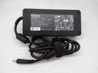 Adaptador de CA Chicony 16.92A 330W A20-330P1A Acer Predator Helios 18 PH18-72-90C9 Foto 1 de 4