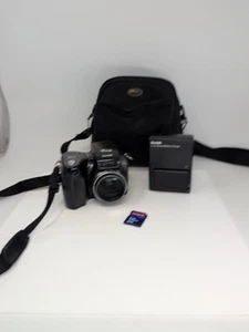Kodak EasyShare Z7590 5.0MP 10x Zoom Digital Camera w/Accessories TESTED - Picture 1 of 7