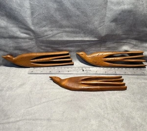Hand Carved African Wood Hair Comb Sparrow Bird Carving MCM Wall Art Piece Lot 3 - Picture 1 of 3