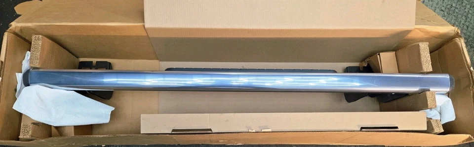 Estribo lateral de plataforma de camioneta OEM 2013-2022 para Ram 1500 2500 68144256AE Foto 1 de 4