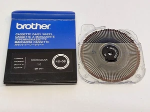 1x BROTHER 411-08 Schrift GERMAN TYPENRAD Brougham 10 elektr. Schreibmaschine - Bild 1 von 2