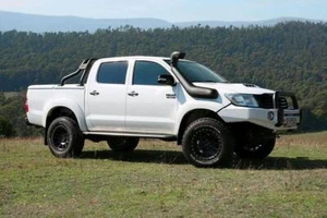 Safari Armax Snorkel & OCAM Weathershields For Toyota Hilux N70 KUN26R (2005 - 0 - Picture 1 of 4