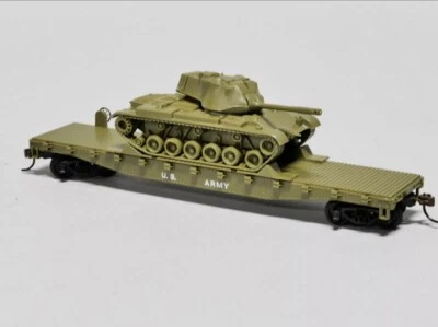 Rock Island Hobby 032160 HO US Army 50' Flat Car with Tank - Image 1 of 4