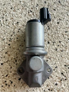 OEM Ford Idle Air Control Valve, IAC By-Pass VALVE... F75E9F715AA - Picture 1 of 6