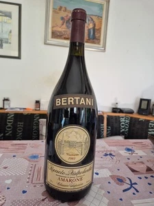Amarone Bertani Magnum 3 Lt.Del 1983 Condizioni Perfette,sempre Cantina Di Sasso - Foto 1 di 5