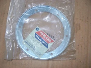 Yamaha Moto de Nieve EL EW GP SL SR SM SW Cadena Estuche Tapa Placa NUEVO FABRICANTE DE EQUIPOS ORIGINALES 821-47591-00 - Imagen 1 de 1
