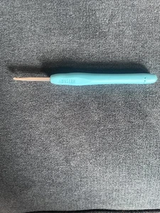 Soft ergonomic crochet Hook Size 4.00 G Hook Woobbles Buster - Picture 1 of 3