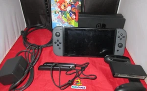 SWITCH Console Nintendo J-CON Grigi + accessori – PAL ITA - Foto 1 di 4