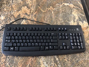 Vintage Gaming Logitech Deluxe 250 USB Wired Keyboard Y-SAF76A P/N 867633-0403 - Picture 1 of 4