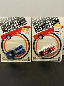 Menge 2 Vintage Zee Toys Schrittmacher Druckguss Corvette, Cobra - Bild 1 von 8