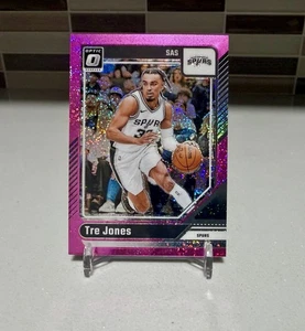 Espuelas Donruss Optic Tre Jones Pink Glitter 2024-25/275 - Imagen 1 de 2