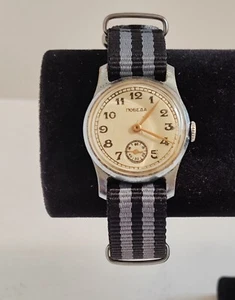 Vintage Mechanical Watch POBEDA USSR 29mm 1960 - Picture 1 of 9