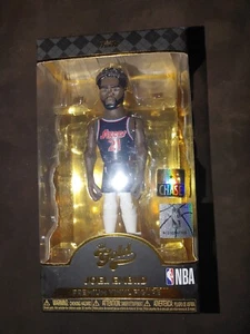New FUNKO GOLD Premium Chase Vinyl Figure 5" inch Joel Embiid NBA Philadelphia - Picture 1 of 2