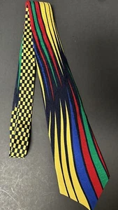De colección GIANNI VERSACE AÑOS 90 COLOR ONDA RAYAS con corbata de tablero de ajedrez italia raro - Imagen 1 de 7