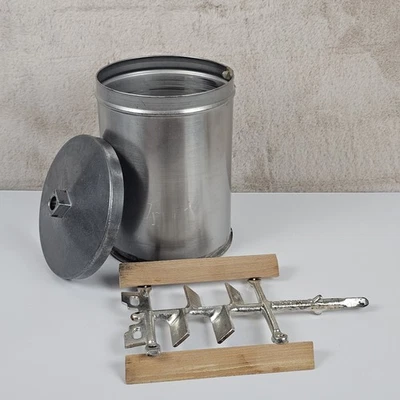 De colección 4 cuartos Blanco Montaña Helado Congelador Tapa Bote Paleta Dasher Foto 1 de 4