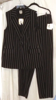 NWT's  Anne Klein VEST & PANTS Suit SET BLACK Taupe PINSTRIPE Size 14 - Image 1 of 3