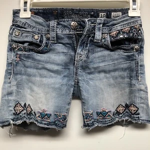 Miss Me Girls Size 10 CutOff Denim Shorts JK8564D Embroidered Rhinestones Sequen - Picture 1 of 7