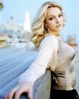 Britney Spears mit ihrer silbernen Bluse 8x10 Bild Promi Druck