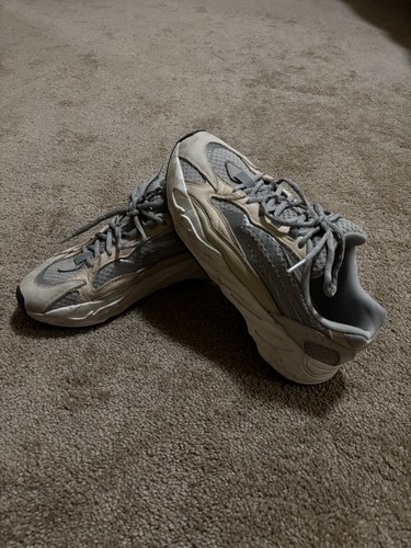 Yeezy Boost 700 V2 "Crema" taglia 9 5 uomo