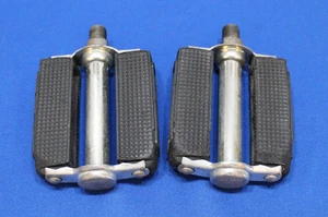 OEM Schwinn 70er Jahre Pedale Pedal mit Reflektoren passend für viele für "Fahrer" #X kurz - Bild 1 von 5