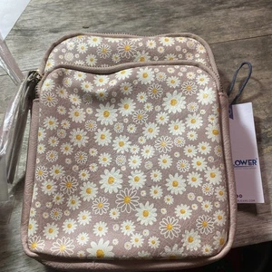 Purse - Picture 1 of 4