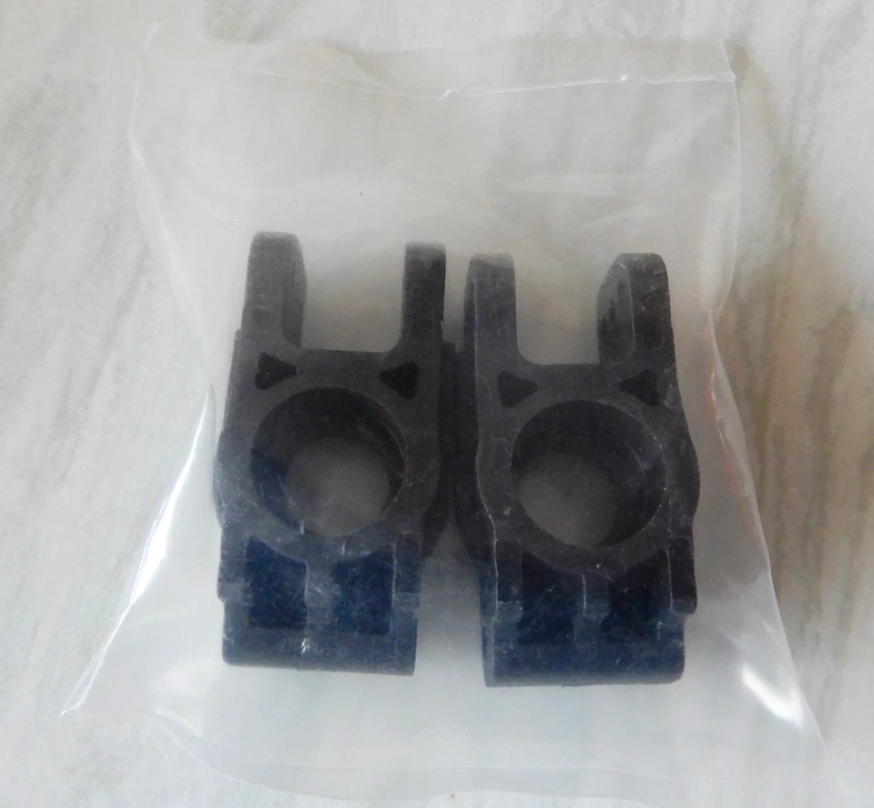 Carson Achsschenkel hinten CY-Chassi - 205438  - 1:8 - Neu - Bild 1 von 2