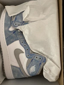 Jordan 1 Hyper Royal Totalmente Nuevo Talla 7Y Deadstock - Imagen 1 de 2