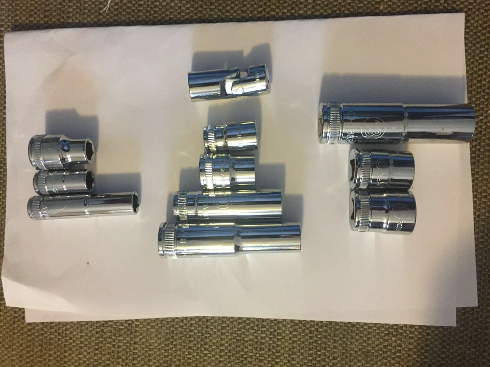 GearWrench 11 Piece 1/4" & 3/8" Drive  6 Point most popular used Sockets - Image 1 of 1