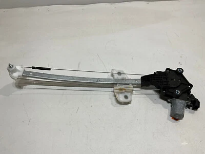 🔅2016-2020 HONDA CIVIC OEM.REAR RIGHT SIDE DOOR WINDOW REGULATOR & MOTOR - Image 1 of 4