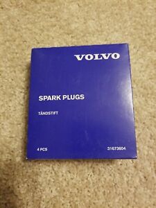 Volvo Spark plugs 31673604